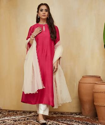 Pink plain chanderi with handmade tassels Kurta set 1
