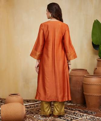 Orange plain chanderi kurti set 3