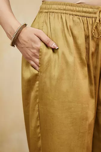 Mustard plain chanderi kurta with lace detail set