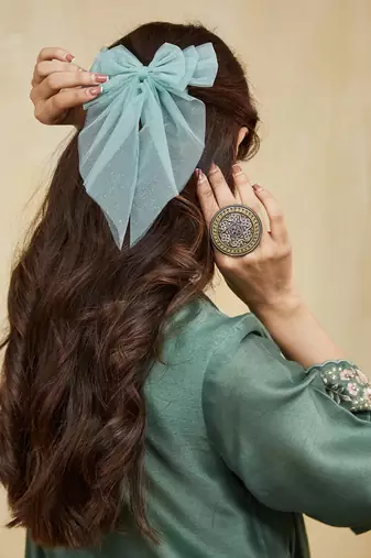 Green plain chanderi with delicate embroidery Kurta set