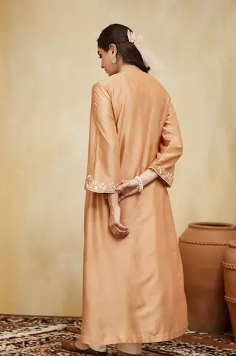 Peach floral embroidered chanderi kurta set