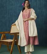Pink zari booti with lace detail kurta set