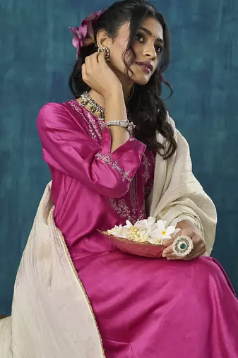 Magenta embroidered chanderi silk kurta set