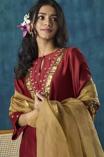 Maroon embroidered chanderi kurta set