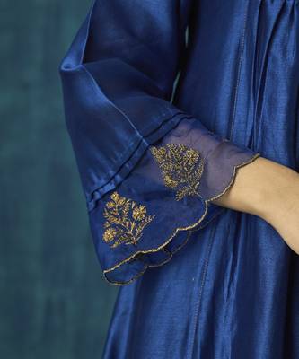 Navy blue plain chanderi silk kurta set 3