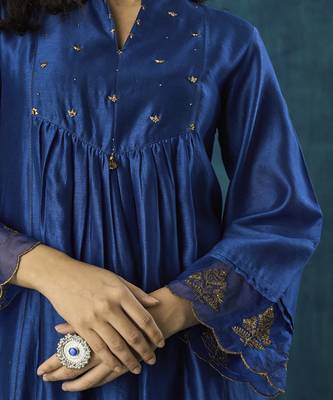 Navy blue plain chanderi silk kurta set 4