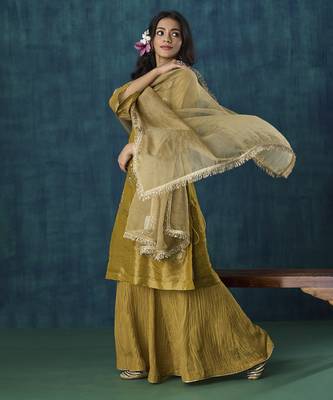 Mustard floral embroidered tissue kurta set 2