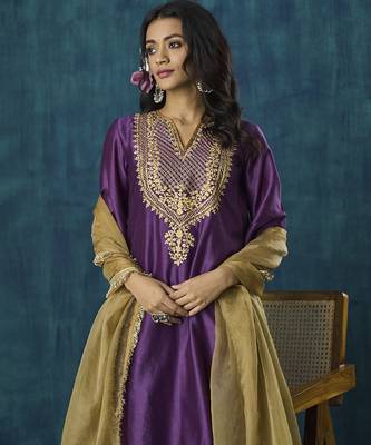 Purple embroidered chanderi silk kurta set 1