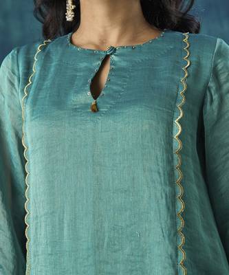 Teal zari stripe with scallop embroidery kurta set 3
