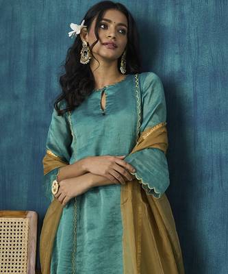 Teal zari stripe with scallop embroidery kurta set 4