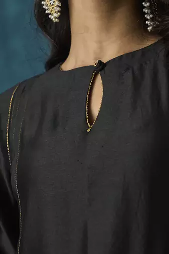 Black plain chanderi kurta with pant and dupatta