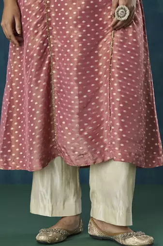 Pink zari booti kurti with lace detail