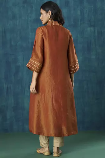 Rust plain tissue gota detail kurti