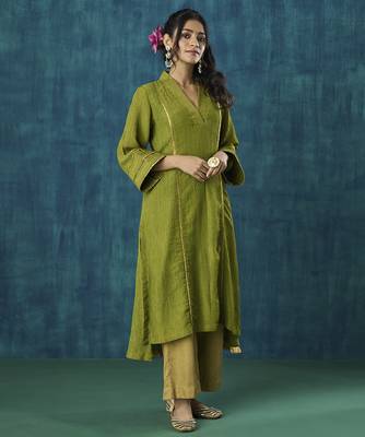 Green crinkle tissue jivika kurta 1