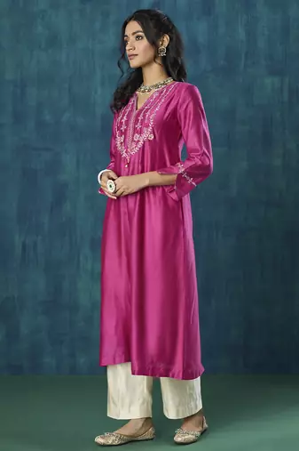 Magenta embroidered chanderi silk fabric kurti