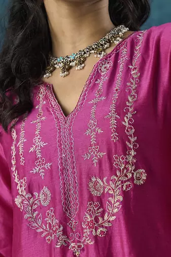Magenta embroidered chanderi silk fabric kurti