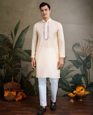 Off White Viscose silk real mirror thread work kurta with weaving jacquard work design koti for men 5