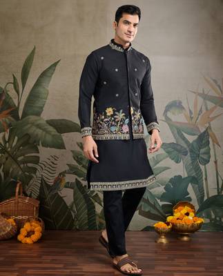 Black pure cotton thread with sequence embroidered work kurta with koti for men 3