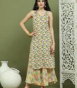 Foil printed sleeveless kurta with palazzos for women