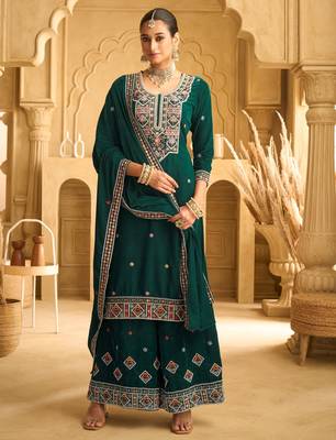 Green embroidered velvet salwar suit 1