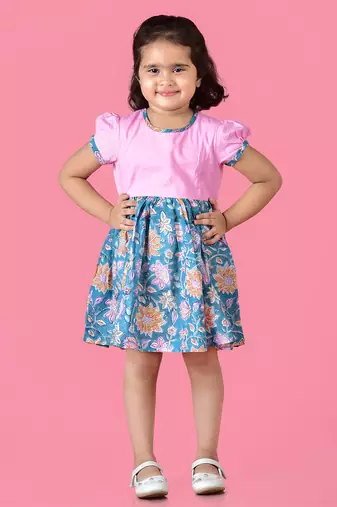 Pink cotton woven dress for girls