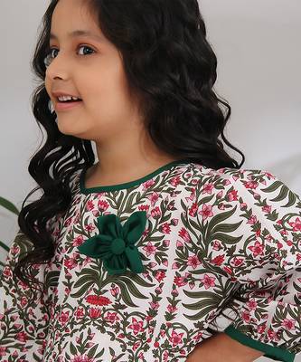 White cotton woven dress for girls 2