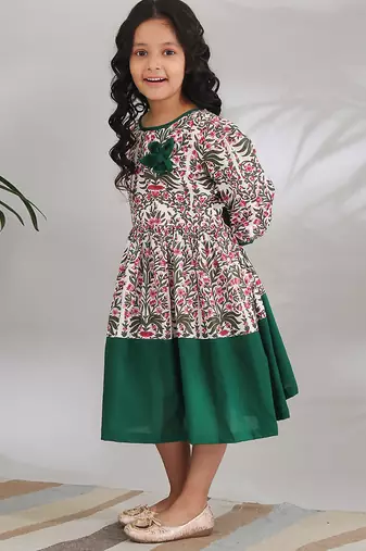 White cotton woven dress for girls