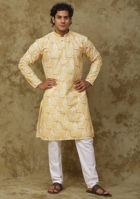 Yellow mango khidki butta embroidered kurta set for men 3