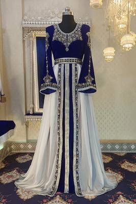 Blue and white wedding arabic caftan 1