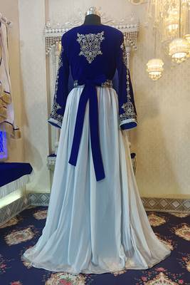 Blue and white wedding arabic caftan 4