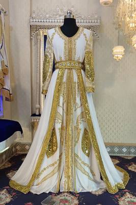 White unique designe wedding takchita kaftan 1
