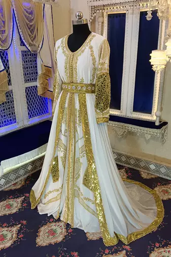 White unique designe wedding takchita kaftan