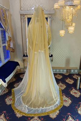 White unique designe wedding takchita kaftan 5