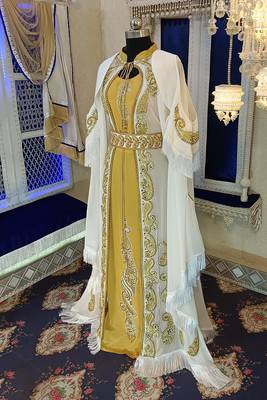 White unique designer wedding party wear moroccan kaftan 3
