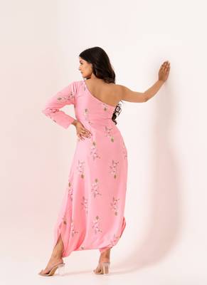 Pink rayon cotton floral printed one shoulder jumpsuit 4