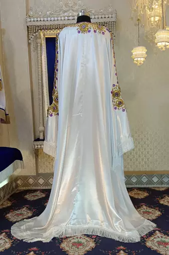 White and gold unique israeli kaftan