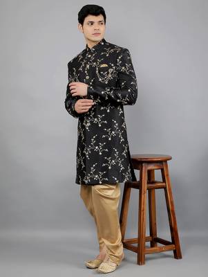 men's floral embroidered sherwani set 5