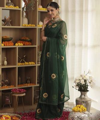 Green plain organza saree with sunflower embroidery 4