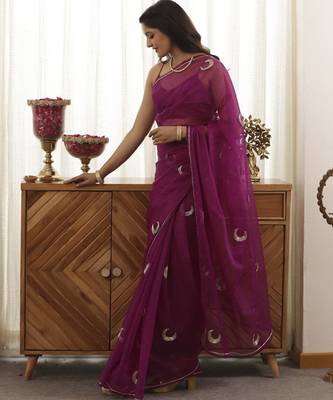 Purple plain organza saree with chand design embroidery 4