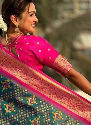 Rama silk blend saree with blouse 3