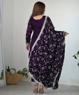 Graceful Purple Ethnic Set with White Silk Straight Kurta Pant 3