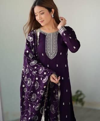 Graceful Purple Ethnic Set with White Silk Straight Kurta Pant 4