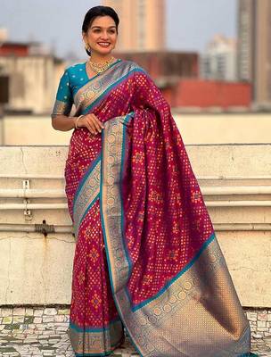 Rama silk blend saree with blouse 2