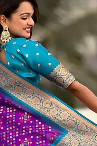 Purple silk blend saree with blouse