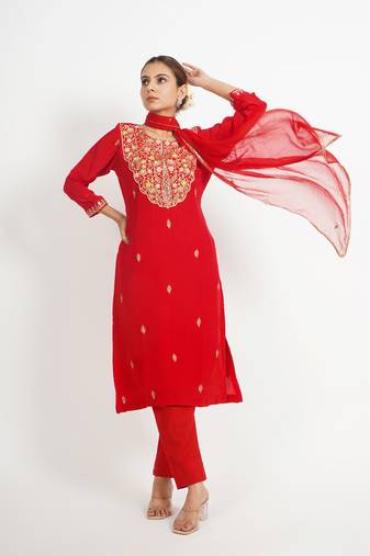 Red 'sheeshmahal' hand embroidered silk crepe womens  suit- set of 3