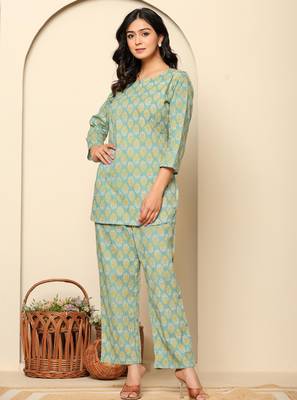 Green printed cotton coord set 4