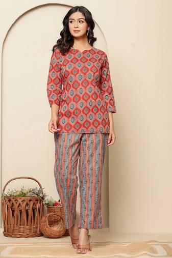 Red printed cotton coord set