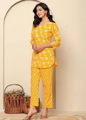 Yellow printed cotton co- ord set 4