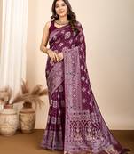 Magenta mina kari silk blend saree with rich woven pallu