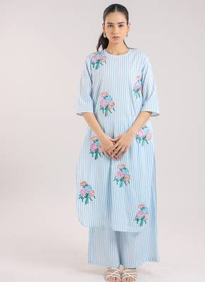 Ice blue floral embroidered kurta with pant 1